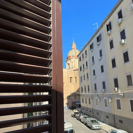 La Casa A Ballaro * Palermo